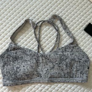 Lulu free to be bra - size 4